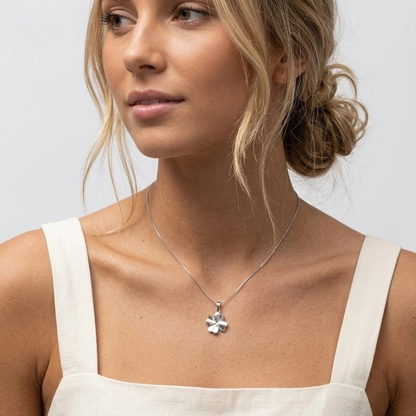 Lucky Clover - Halsband med fyrklöver