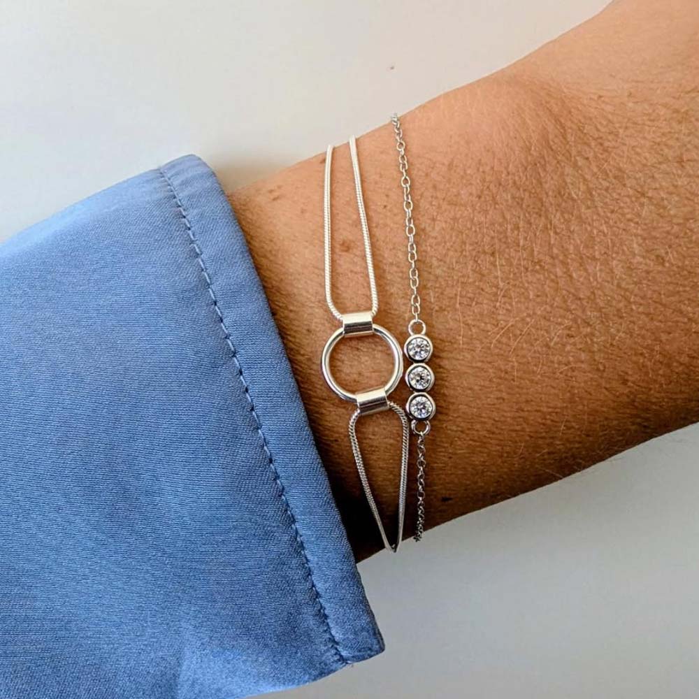 Astrid - Armband med unikt sammanlänkade kedjor