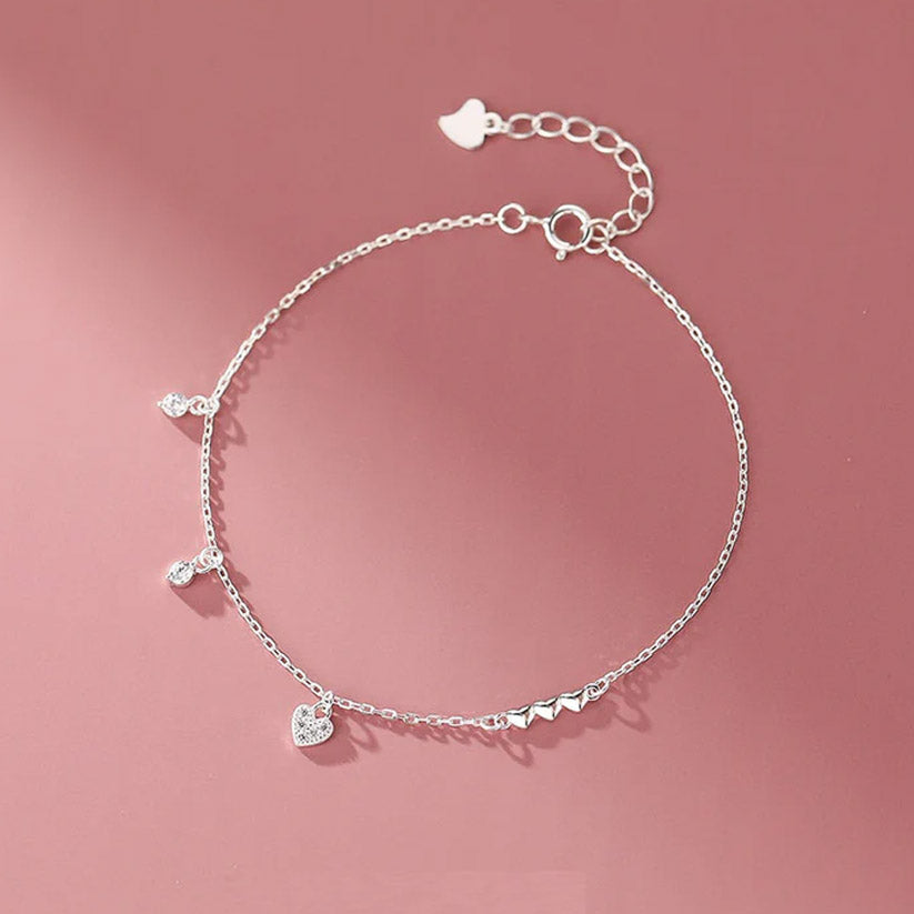 Bianca - Armband med små hjärtan och stenar