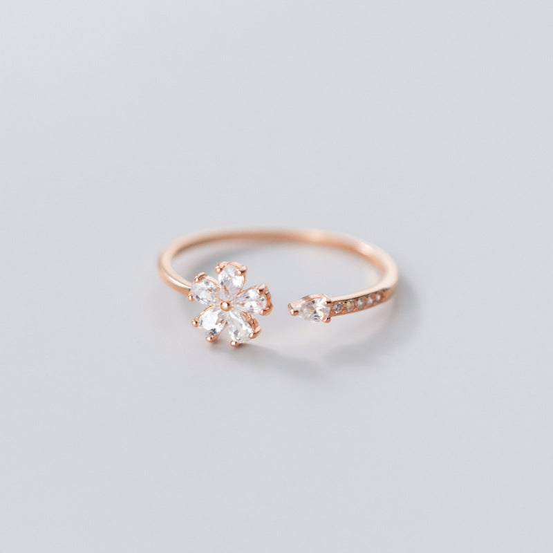 Blomstra - Justerbar ring med liten blomma
