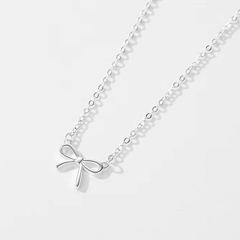 Rosette - Halsband med rosettmotiv