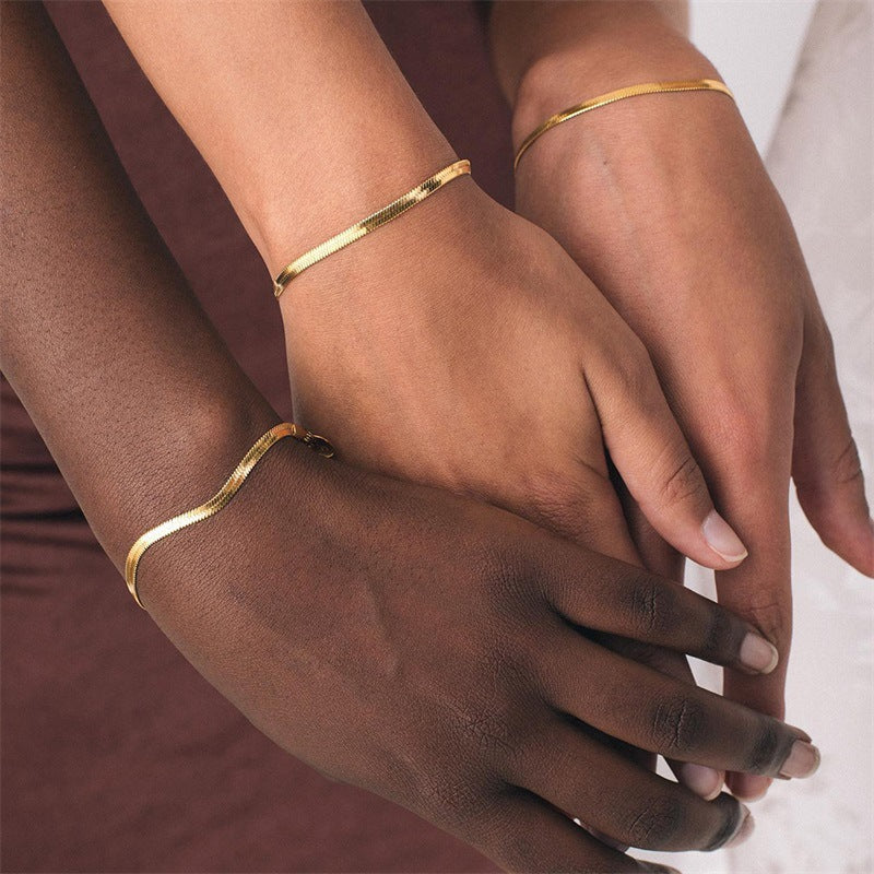 Lindy - Armband i ormbenskedja
