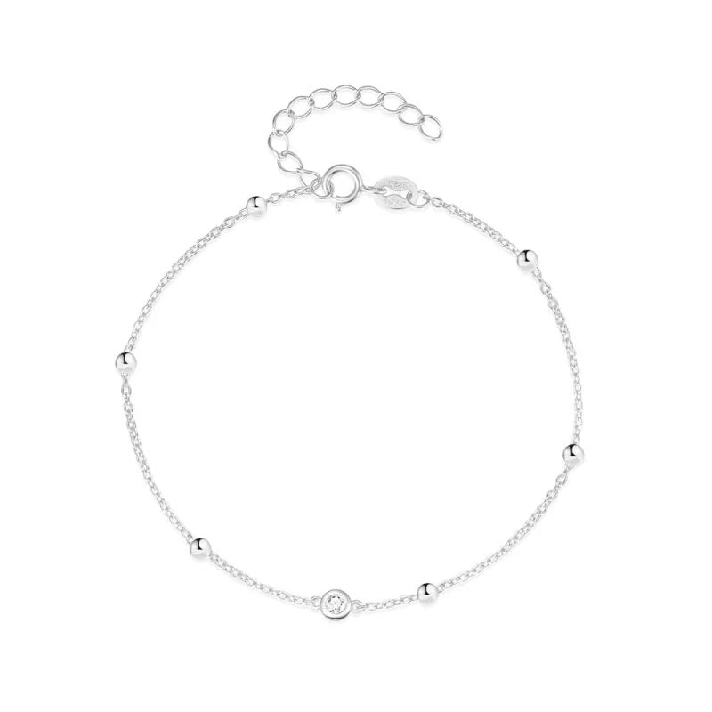 Linnea - Armband med tunn kedja och fina detaljer