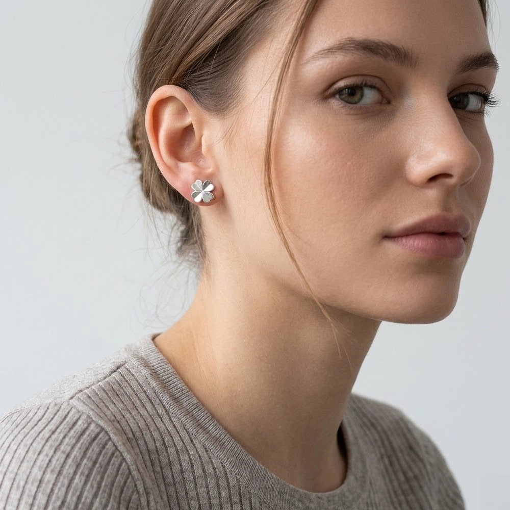 Lucky Clover - Studs med fyrklöver