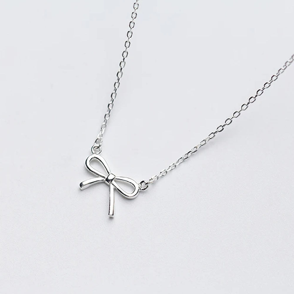 Rosette - Halsband med rosettmotiv