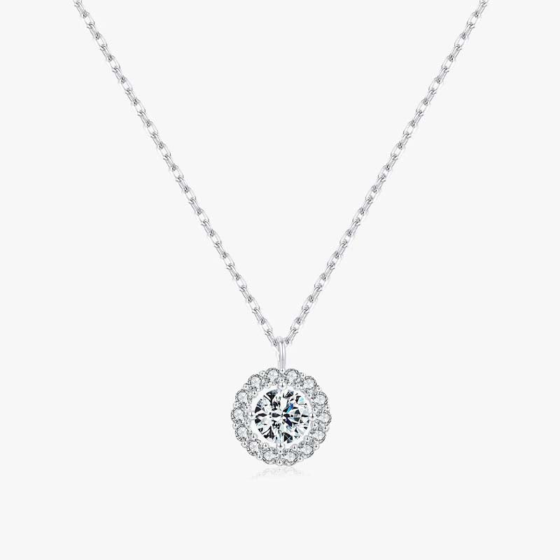 Smilla - Halsband med gnistrande hängsmycke