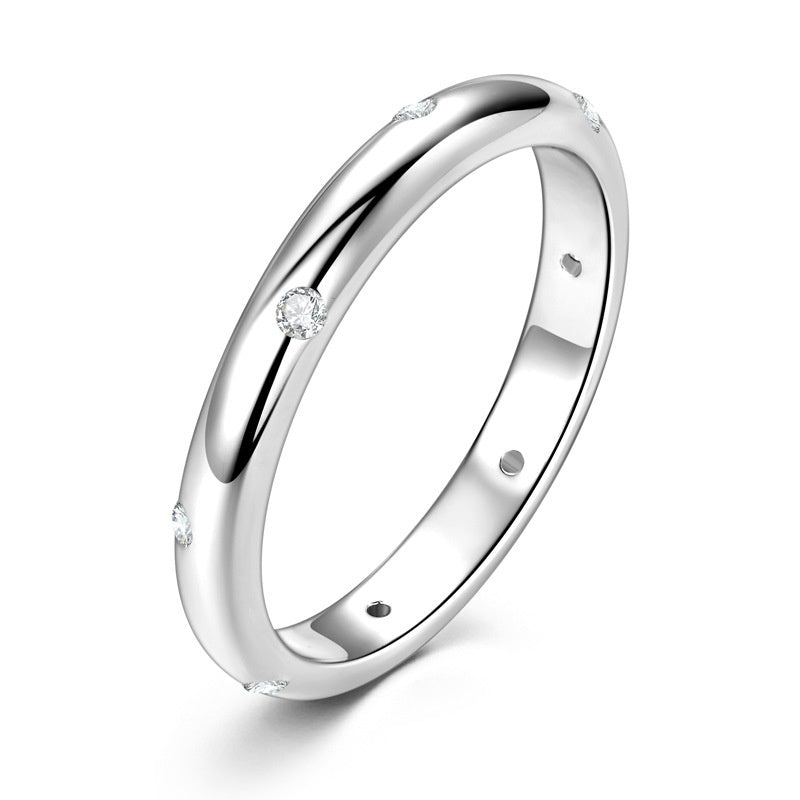 Stjärnklar - Ring med moissanite