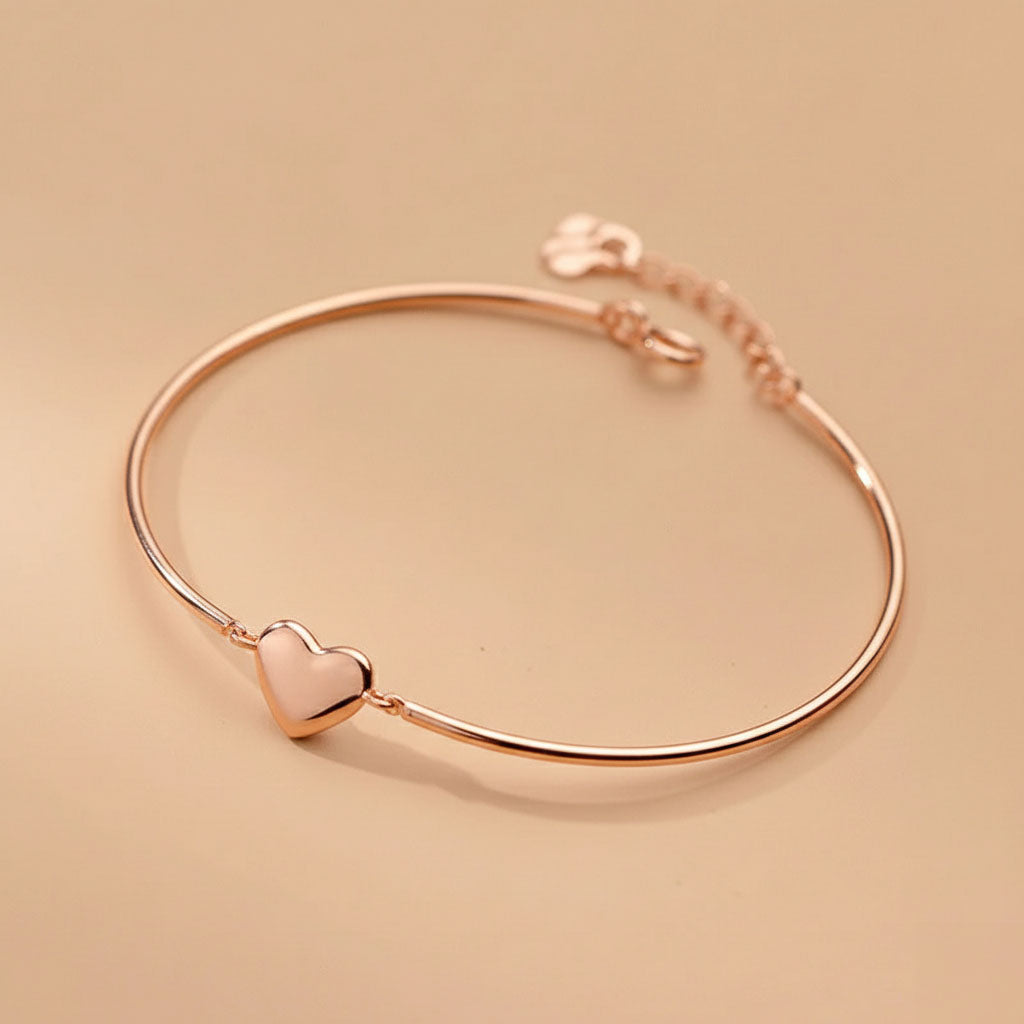 Suki - Armband med stel kedja och hjärta