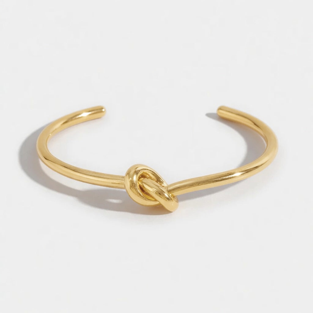 Knot – Cuff med modern knutdesign