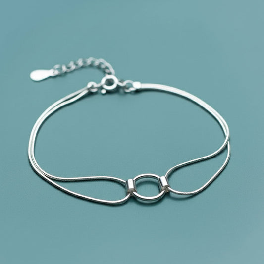 Astrid - Armband med unikt sammanlänkade kedjor