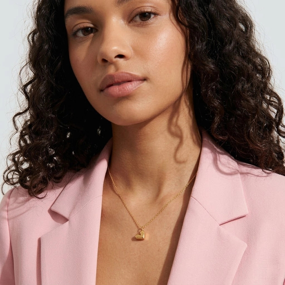 Billie - Halsband med trendigt hjärta