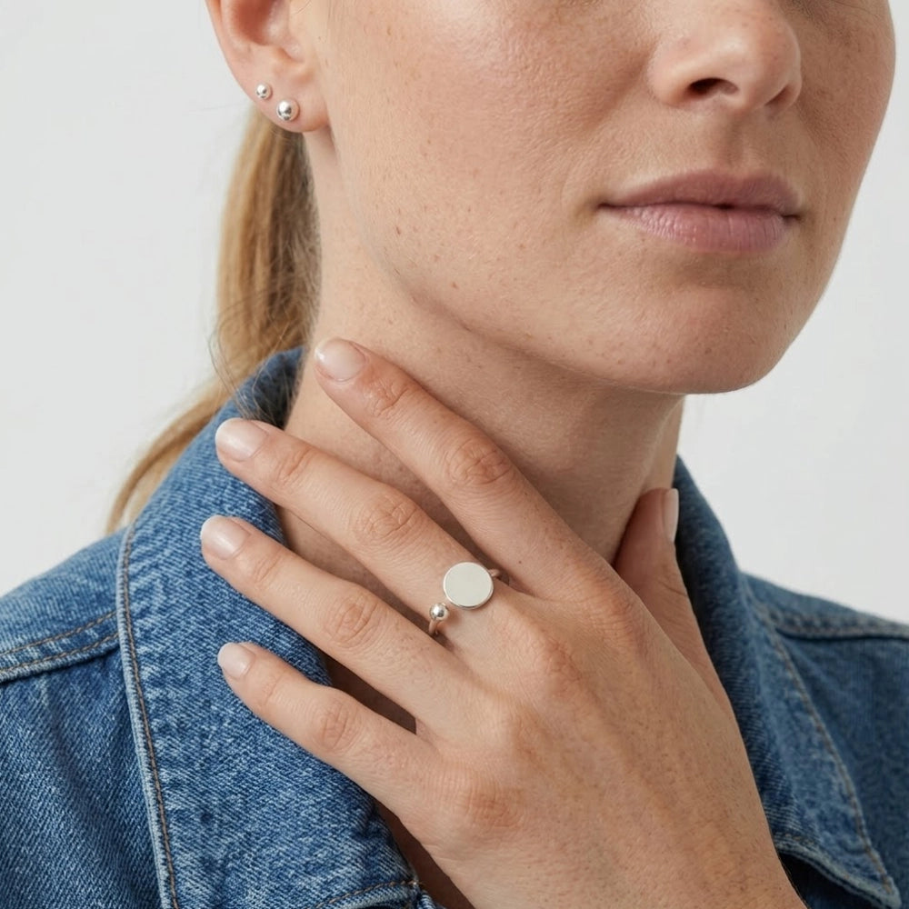 Charlie - Justerbar ring med bricka