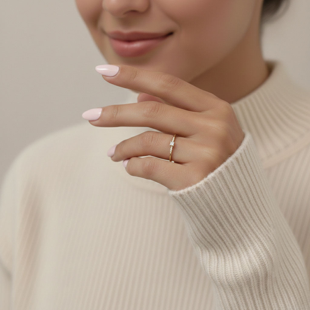 Gloria - Ring med liten sten