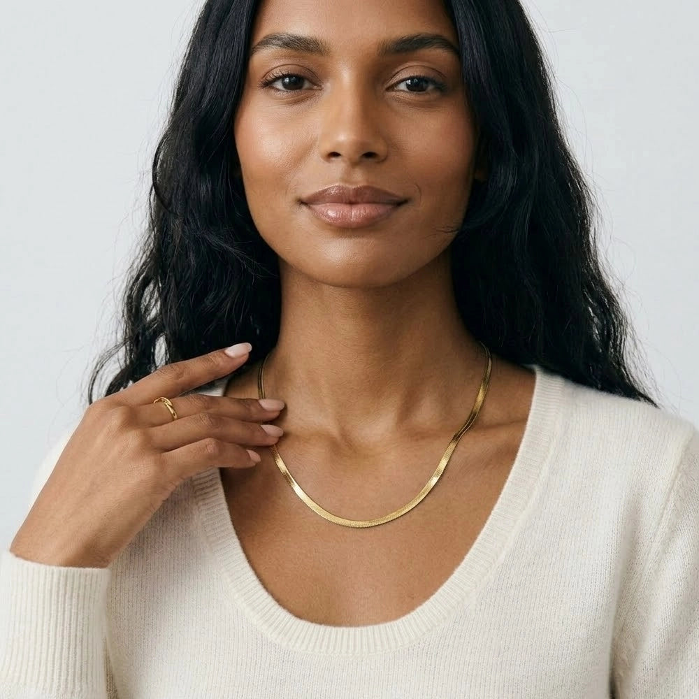 Lindy - Halsband i ormbenskedja