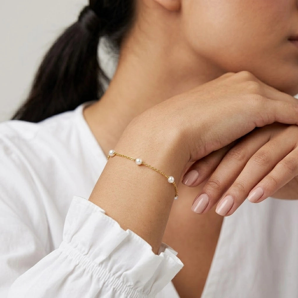 Mira - Armband med pärldetaljer