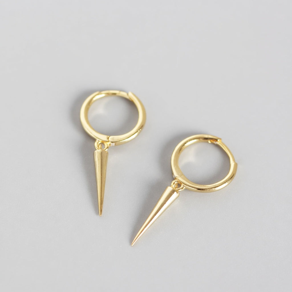 Elise - Hoops med spikdesign