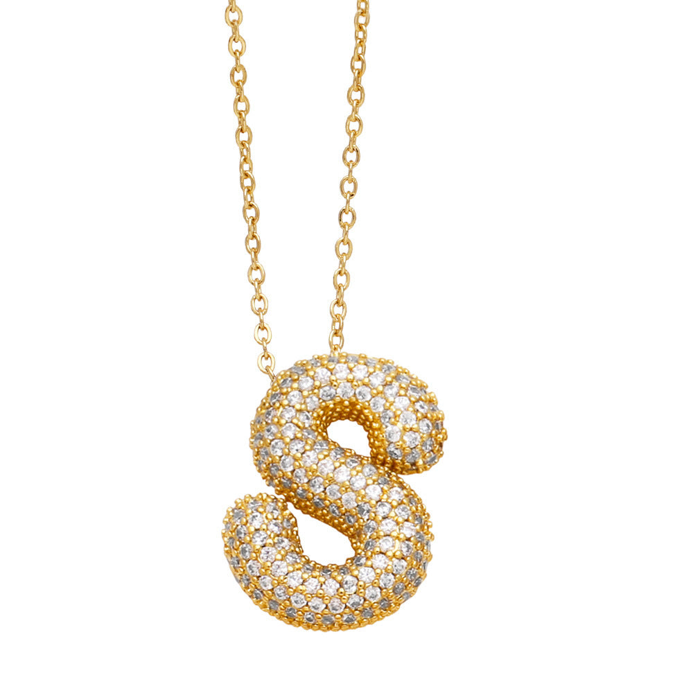 Luxe Initials - Halsband med chunky bokstavsdesign