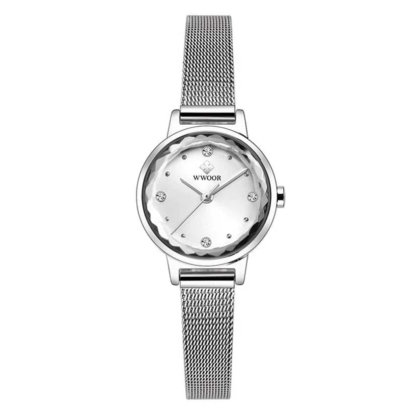 Alaska - Klassisk klocka med fina detaljer