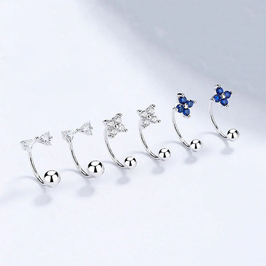 Alexis - Örhängen med krokdesign och skruvplopp