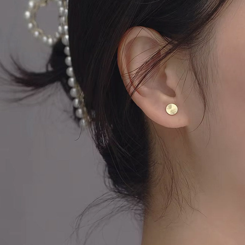 Athena - Studs med dekorativ platta