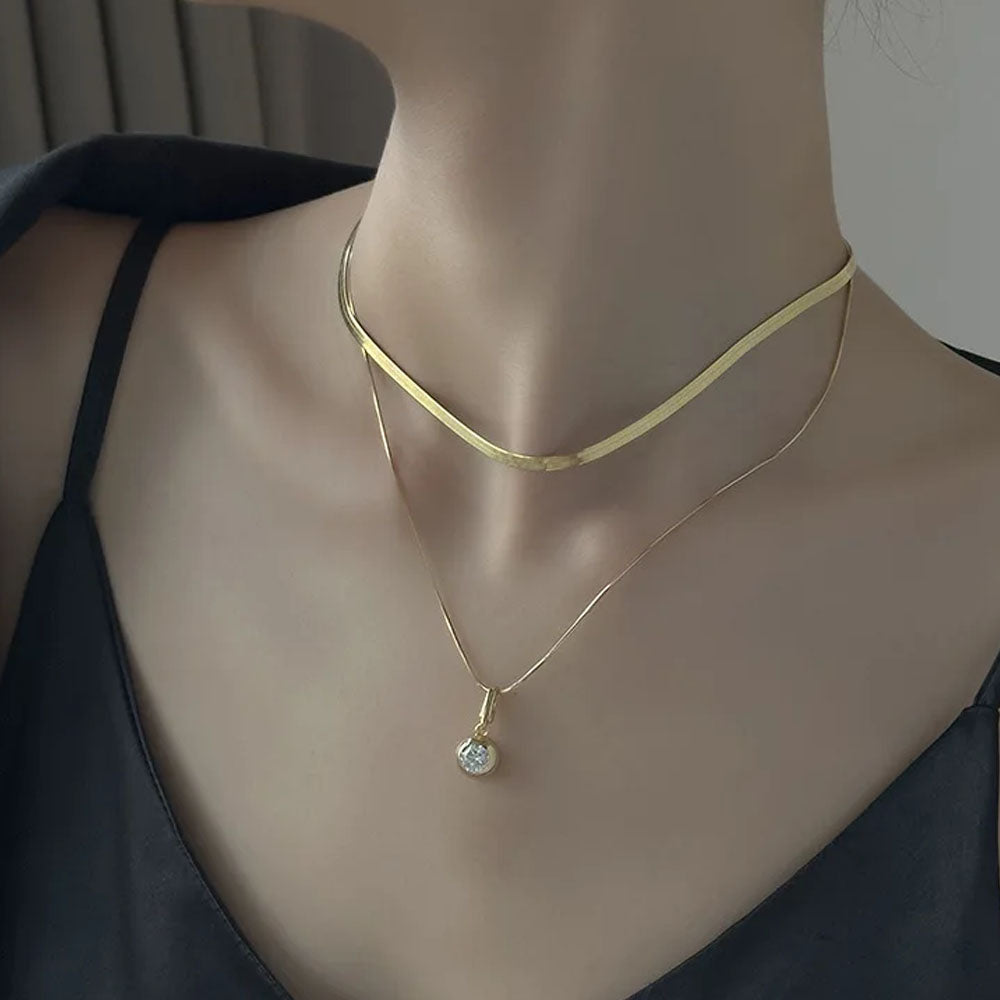 Aurora - Halsband med avtagbart hängsmycke