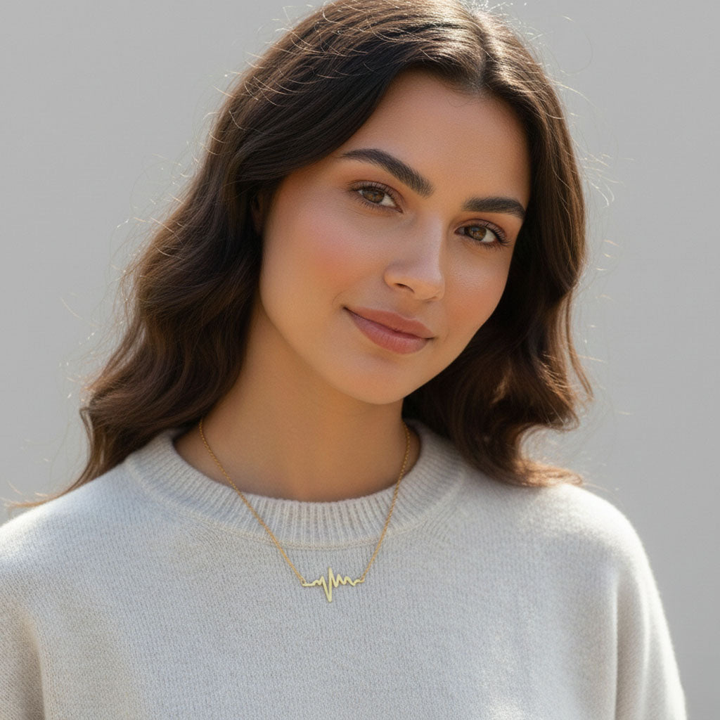 Beat - Halsband med EKG - kurva