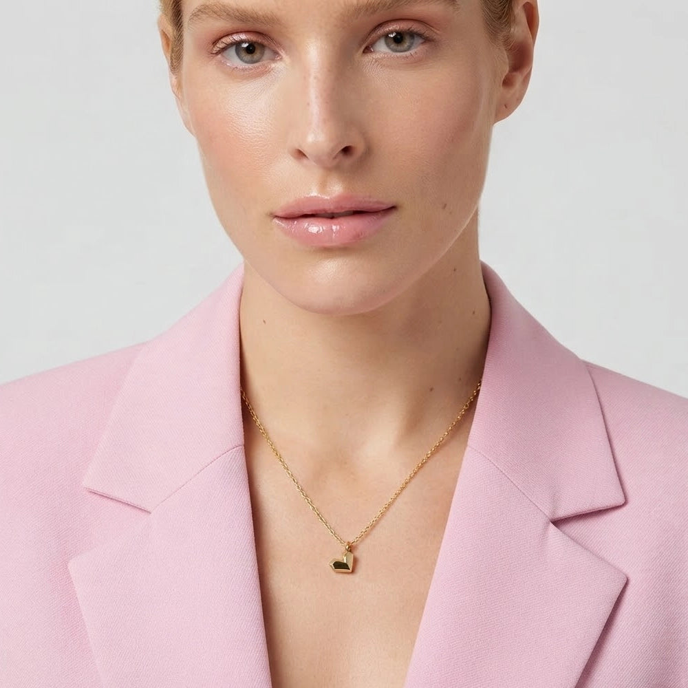 Billie – Halsband med trendigt hjärta