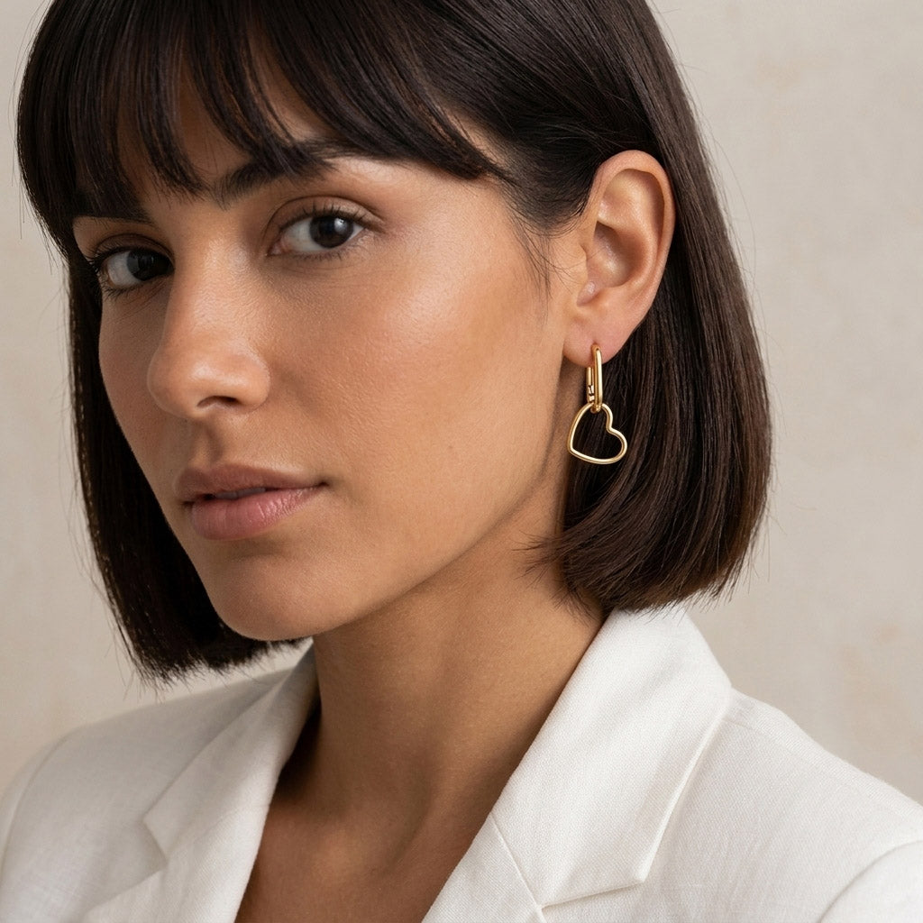 Celestia - Minimalistiska örhängen med hjärta