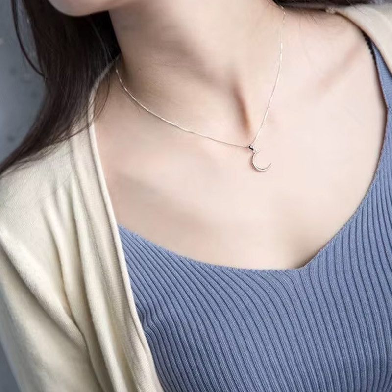 Cresent - Halsband med halvmåne