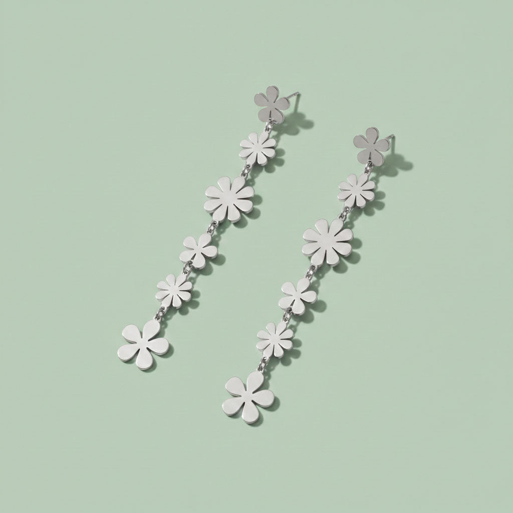 Floral Dreams - Tasselörhängen med blommotiv