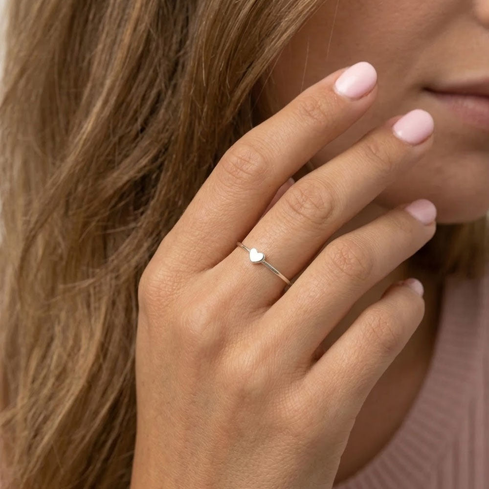 Gigi - Justerbar ring med litet hjärta