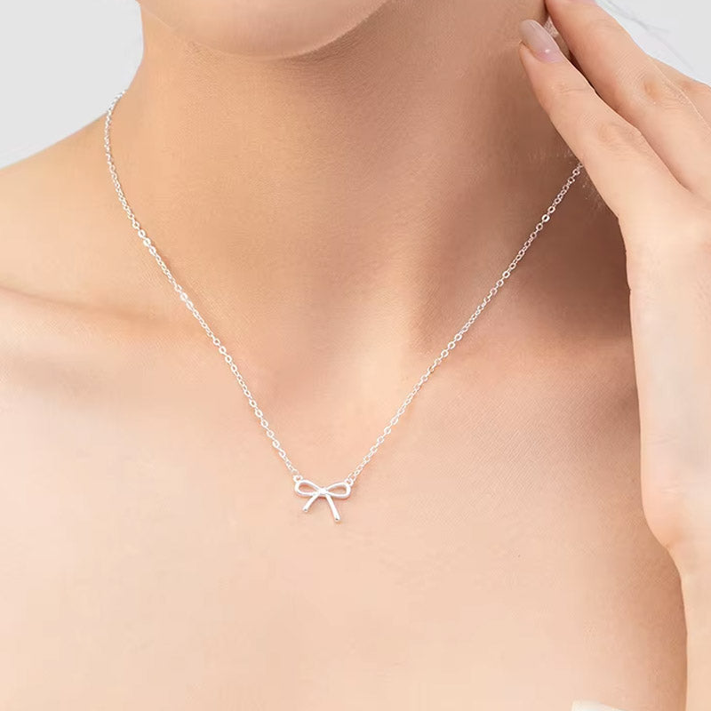 Rosette - Halsband med rosettmotiv