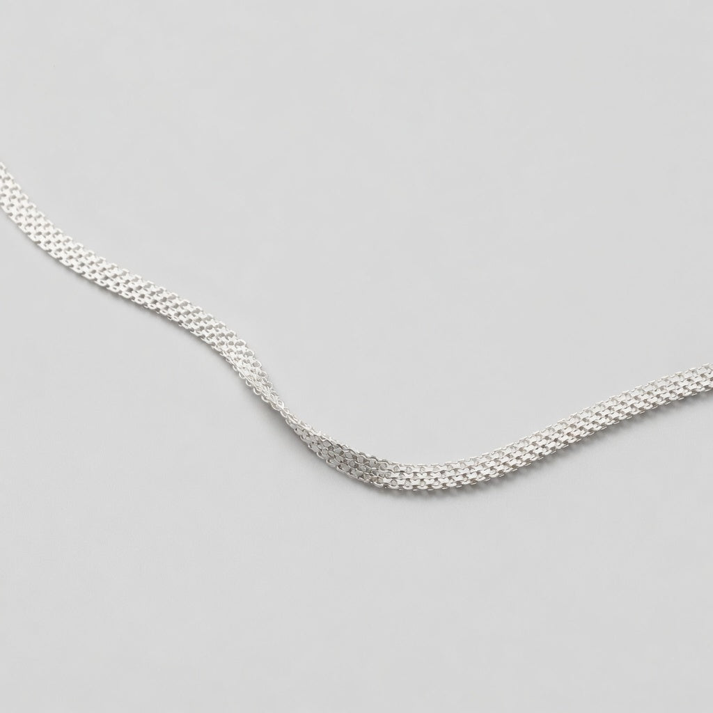 Indra -  Chokerhalsband med bredare kedja