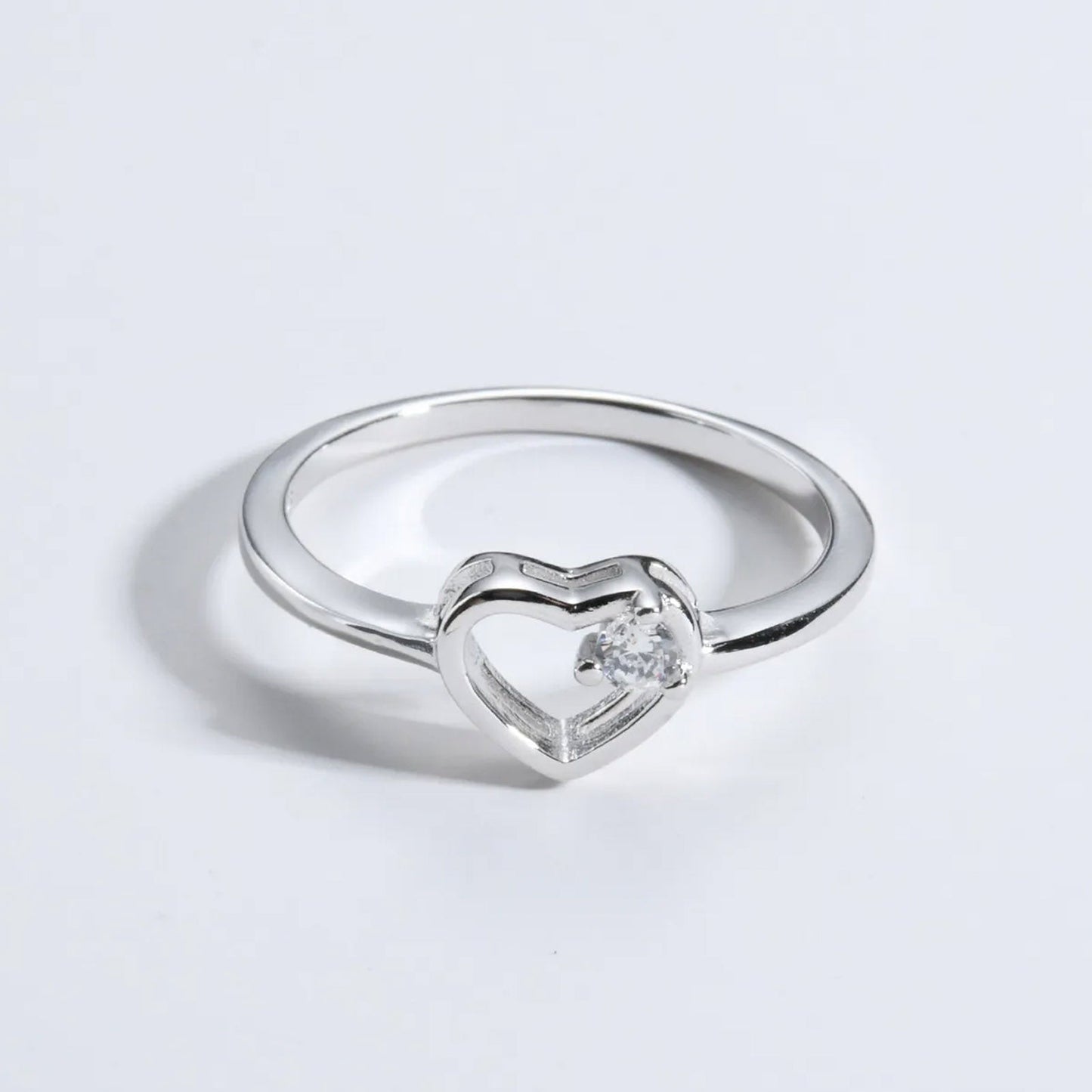 Heartbeat -  Ring med öppet hjärta