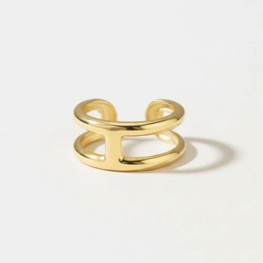 Horizon – Stilren ring med geometrisk känsla