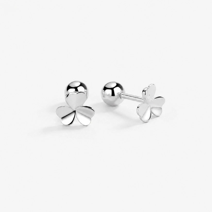 Jolie - Studs med klöver och skruvplopp