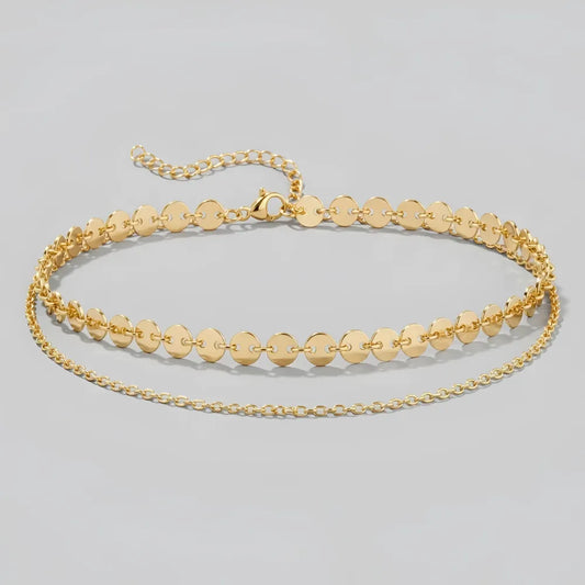 Guldtonat juni fotlänk med dubbla unika kedjor i platta cirkulära länkar och justerbart kedjespänne