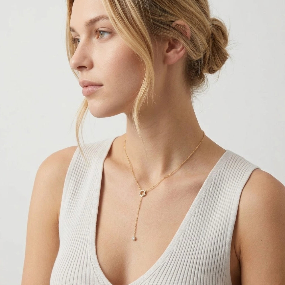 Kajsa - Halsband med längre hängsmycke