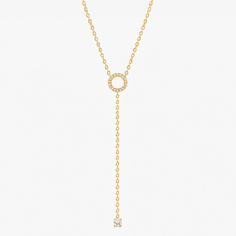 Kajsa – Halsband med längre hängsmycke