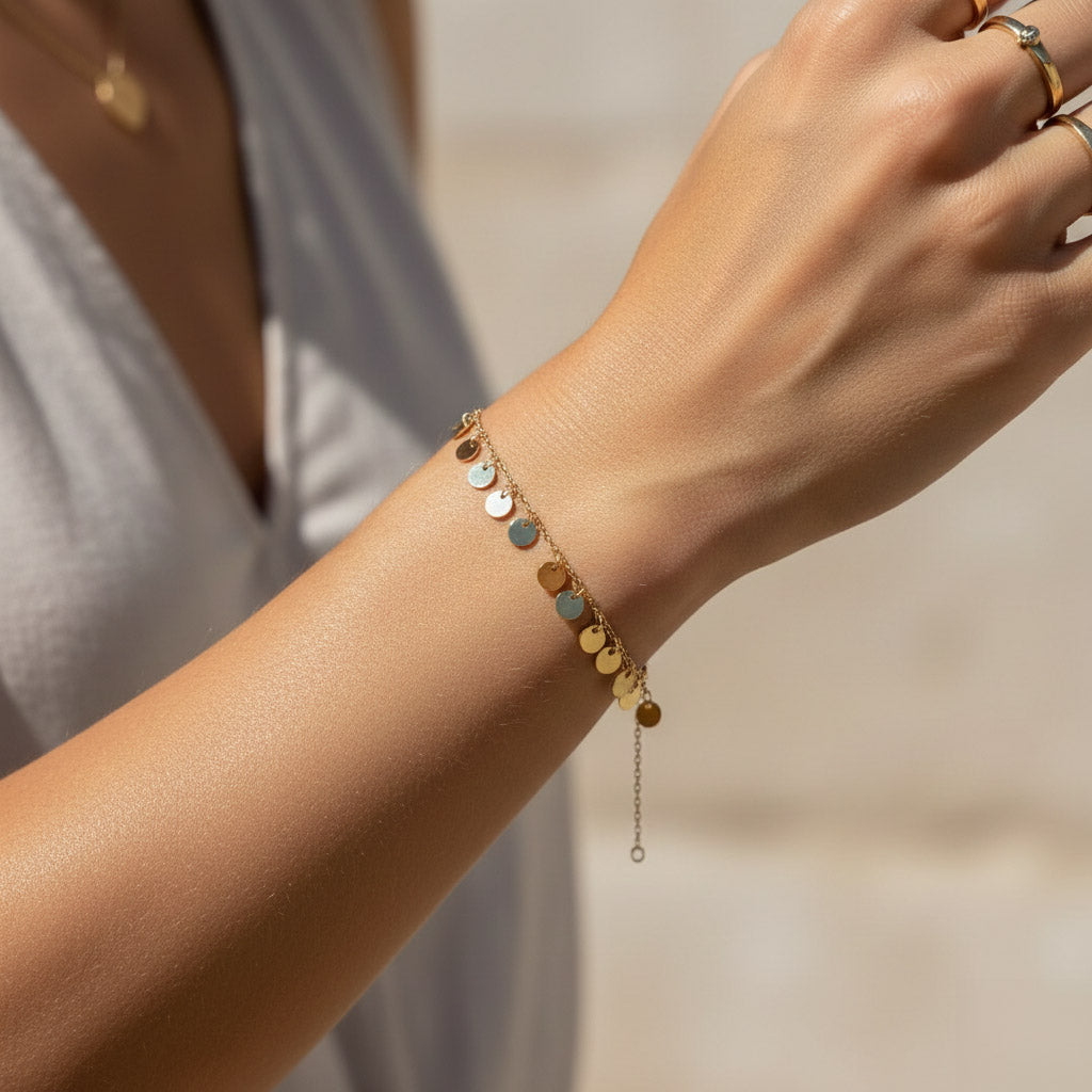 Lemonie - Armband med hängande cirkulär dekoration