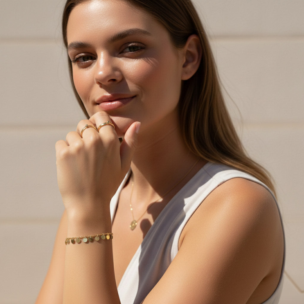 Lemonie - Armband med hängande cirkulär dekoration