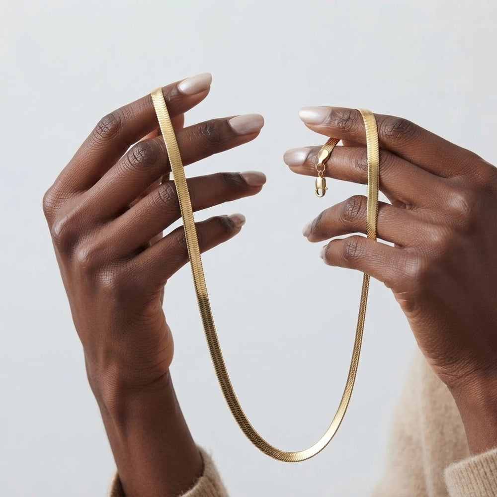 Lindy – Halsband i ormbenskedja