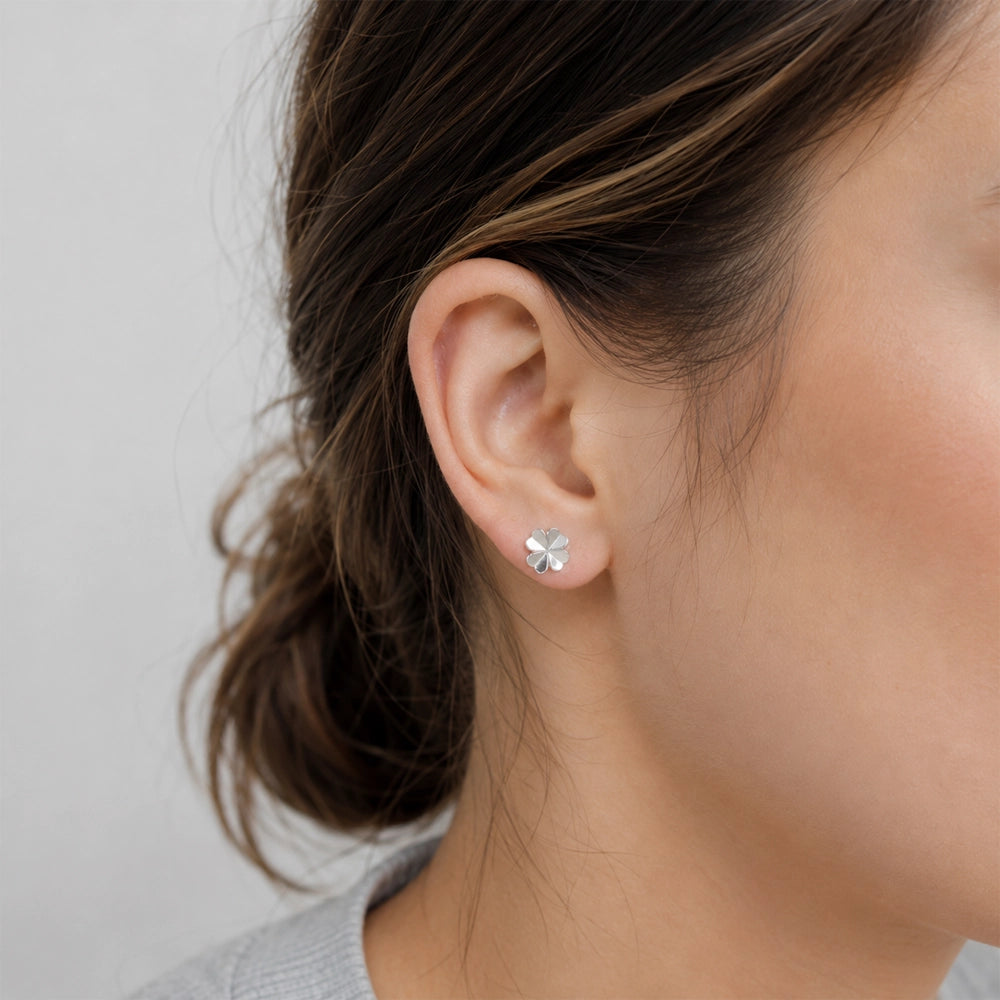 Lucky Clover - Studs med fyrklöver