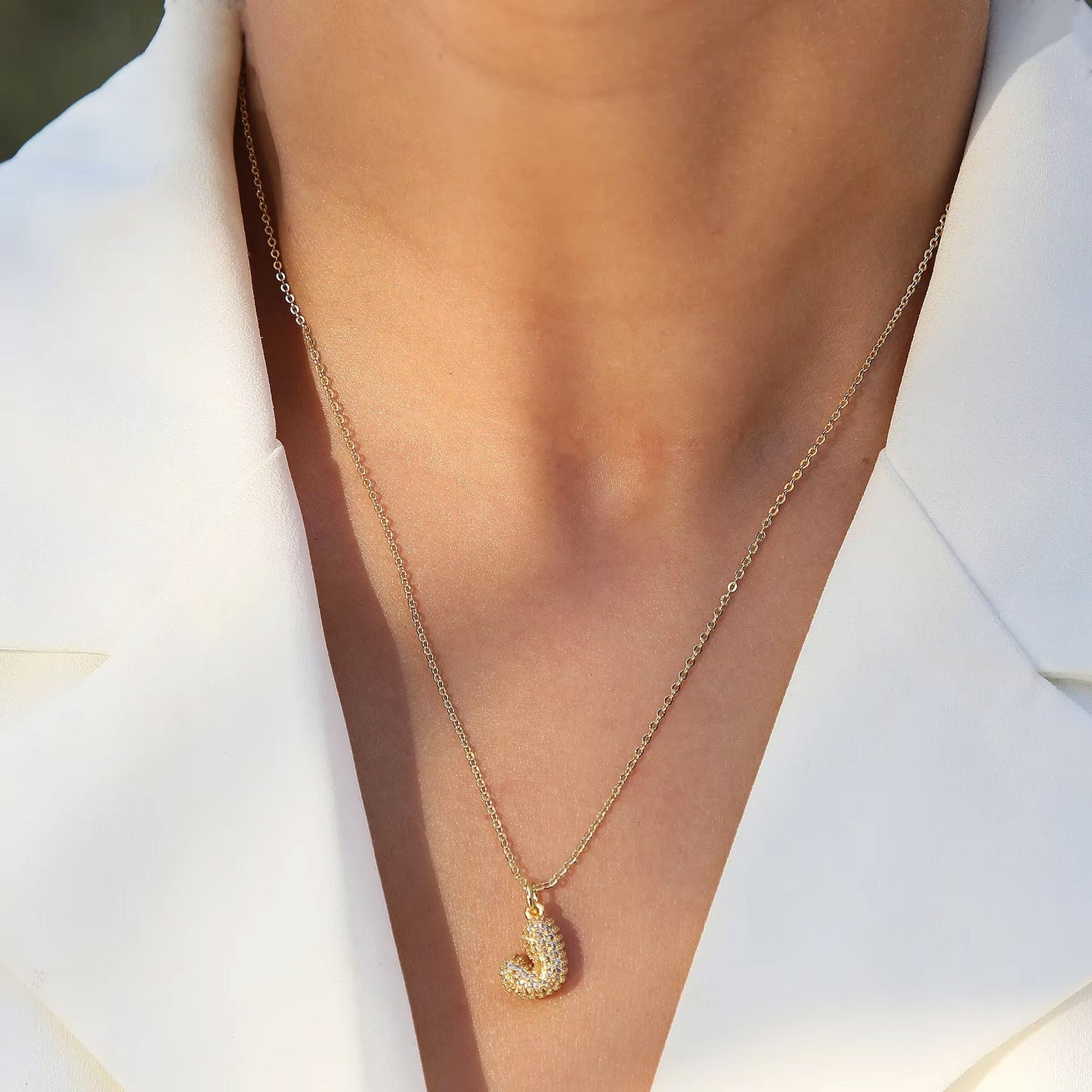 Luxe Initials - Halsband med chunky bokstavsdesign