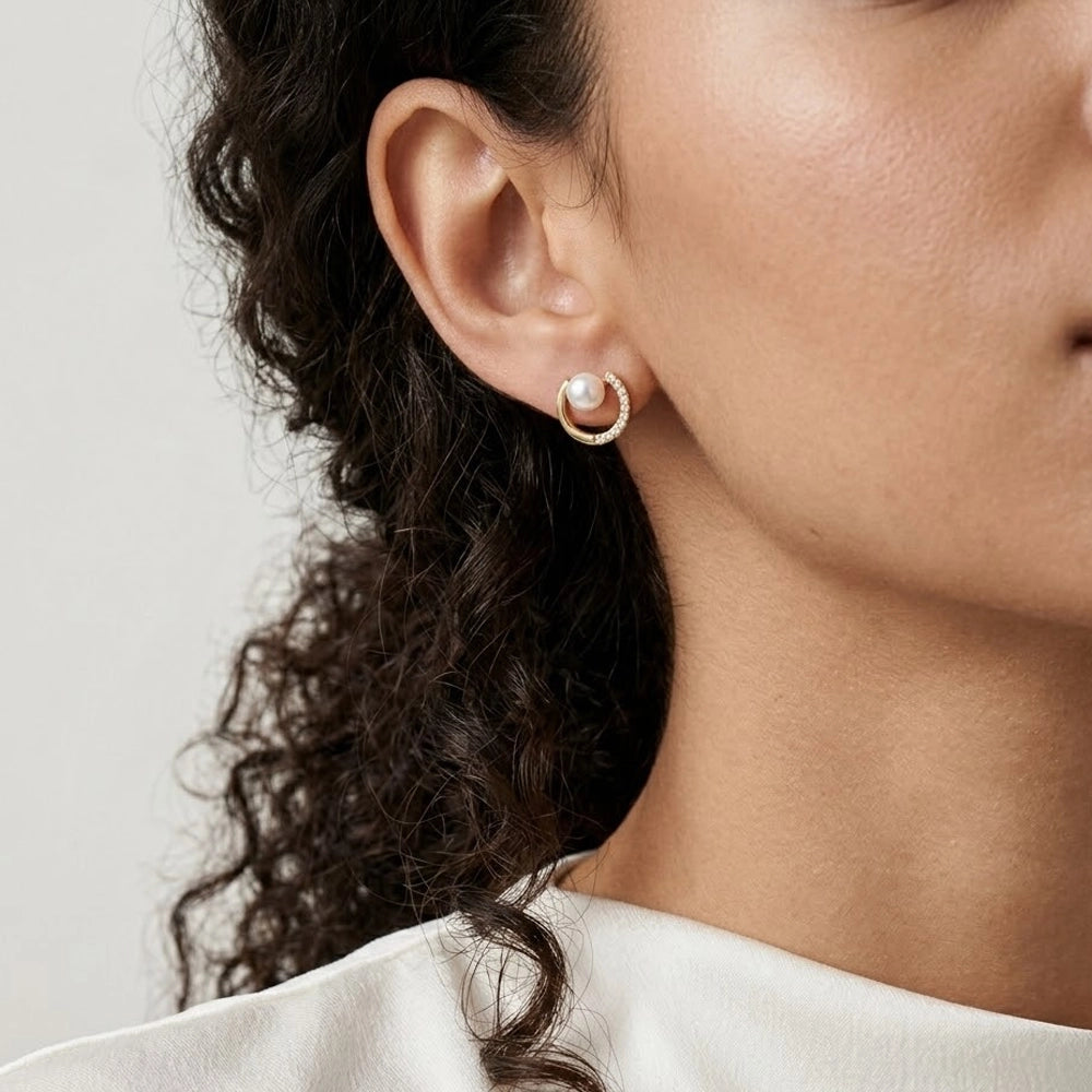 Marielle - Hoops med pärla och kristallinfattning