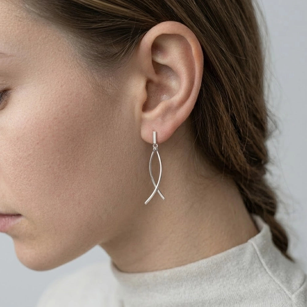 Milea – Dekorativa studs med hängande delar