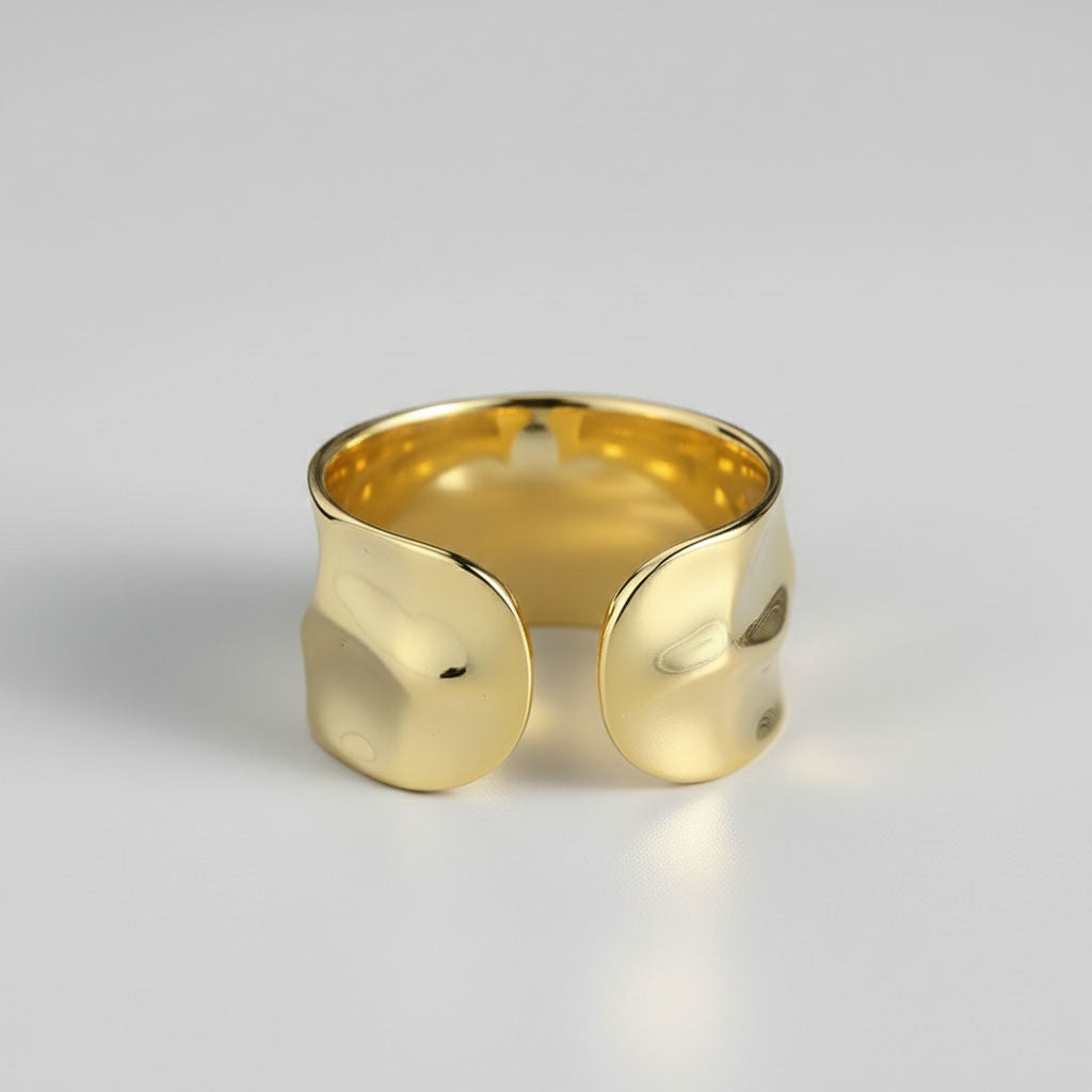 Millie - Justerbar ring med hamrad yta