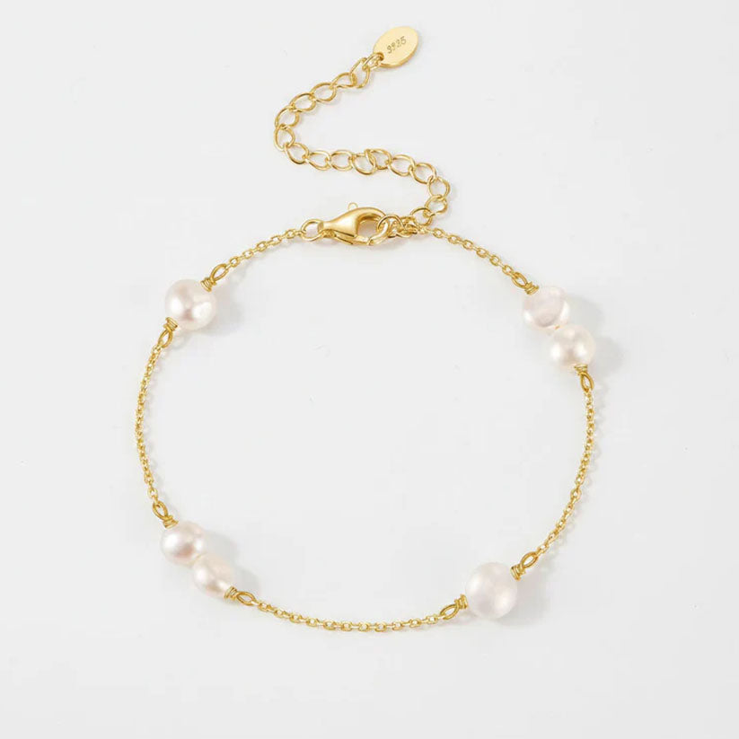 Pearly Glow - Armband med sötvattenspärlor