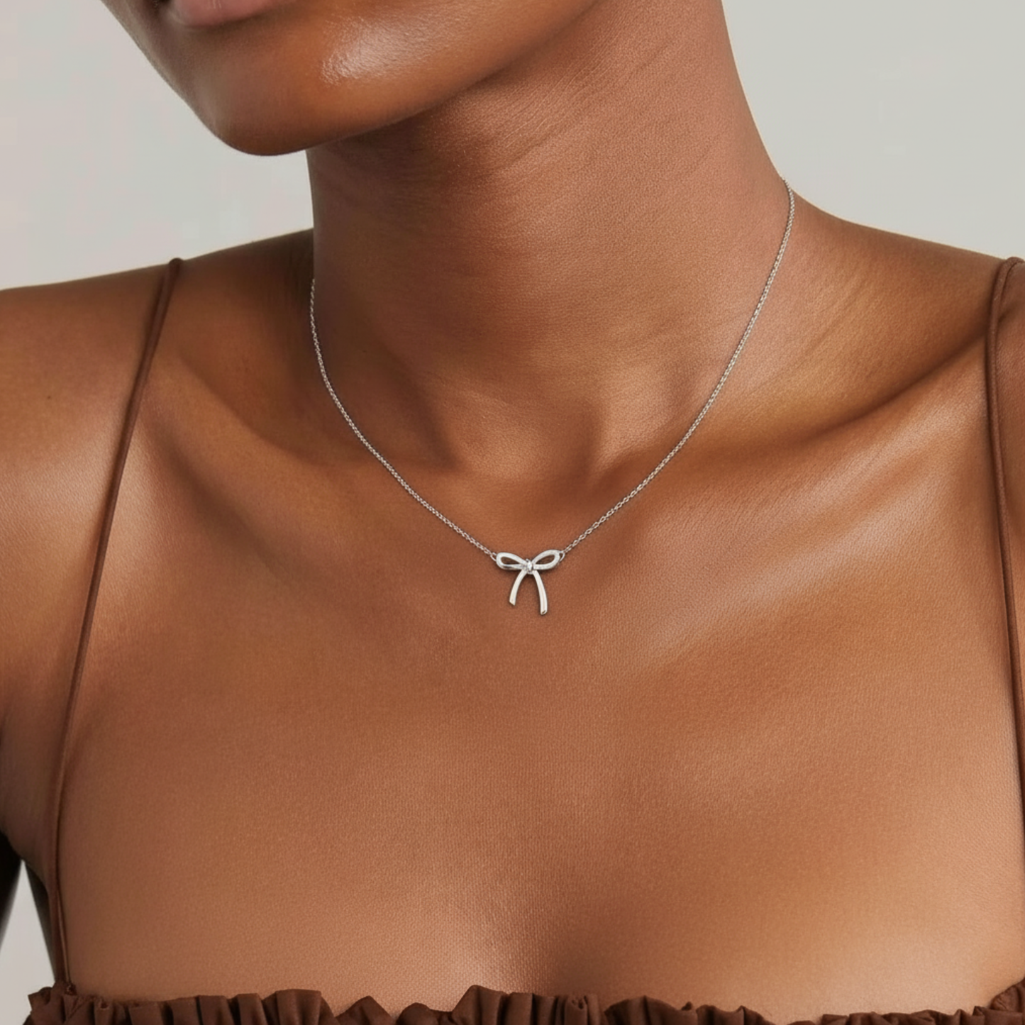 Rosette - Halsband med rosettmotiv