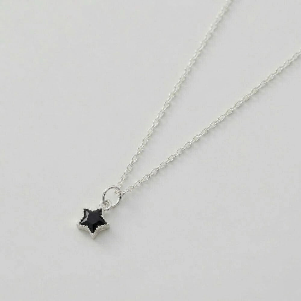 Sirius - Halsband med stjärna i olika färger
